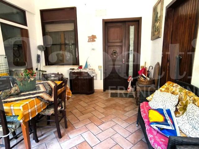 Villetta indipendente in vendita di 250 m² in Viale della Repubblica
