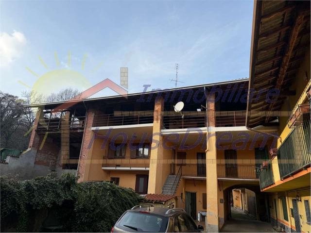 Villetta indipendente in vendita di 250 m² in Vicolo Guittini