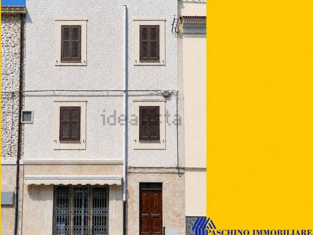 Villetta indipendente in vendita di 250 m² in Corso Vittorio Emanuele II, 42