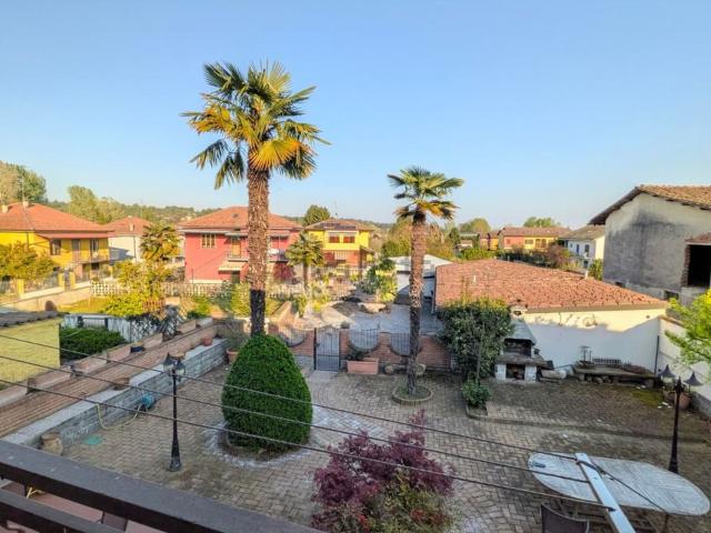 Villetta indipendente in vendita di 250 m² in Corso Casale