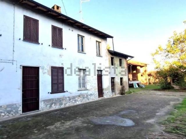 Villetta indipendente in vendita di 250 m² in Frazione Ponte Pietra, 8