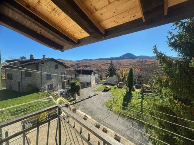 Villetta indipendente in vendita di 250 m² in Località Toazzo, 2