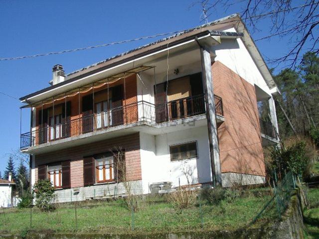 Villetta indipendente in vendita di 250 m² in Strada Statale 1