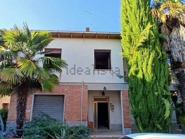 Villetta indipendente in vendita di 251 m²