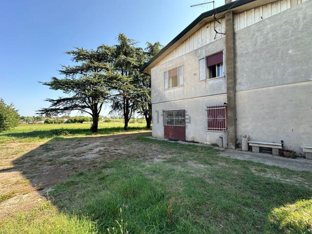 Villetta indipendente in vendita di 251 m² in Via Canaletta Superiore, 62