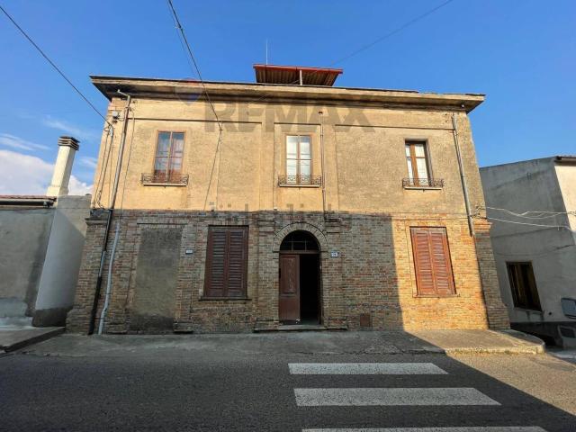 Villetta indipendente in vendita di 251 m² in Via G.C. Skanderbek, 75