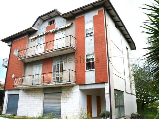 Villetta indipendente in vendita di 252 m²