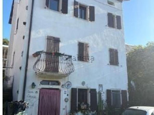 Villetta indipendente in vendita di 252 m² in Via Giulio De Felip, 3