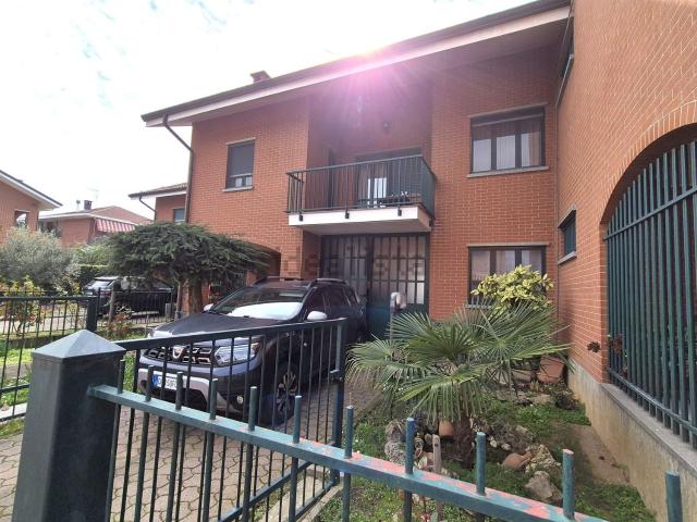 Villetta indipendente in vendita di 252 m² in Via Fermi, 3