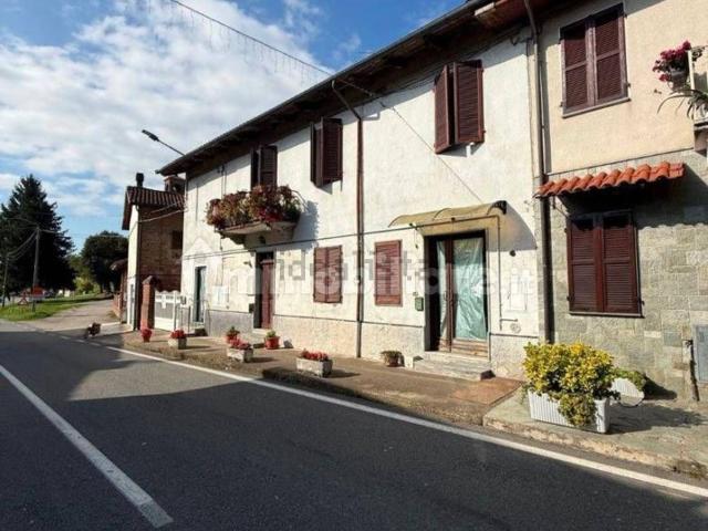 Villetta indipendente in vendita di 252 m² in Via San Pietro, 9