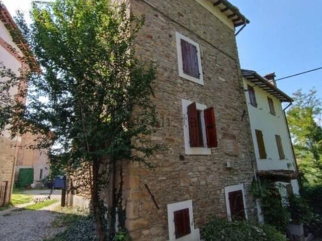 Villetta indipendente in vendita di 252 m² in Strada Paderna, 14