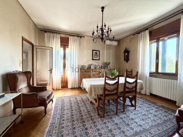 Villetta indipendente in vendita di 253 m² in Via Monte Gallo