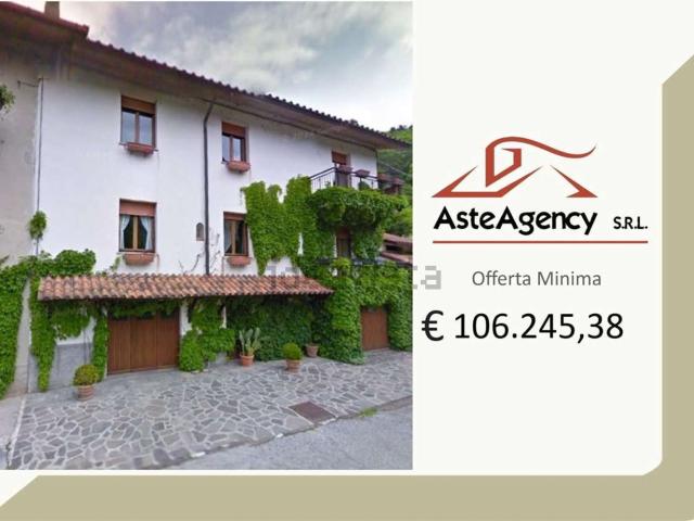 Villetta indipendente in vendita di 253 m² in Frazione Palombare