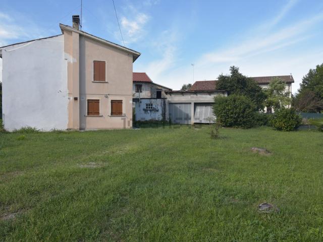 Villetta indipendente in vendita di 254 m²