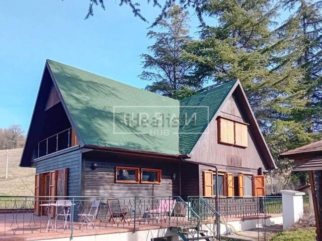 Villetta indipendente in vendita di 254 m²