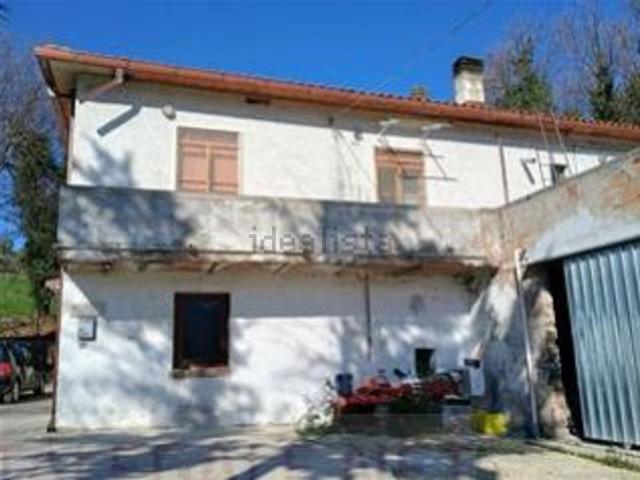 Villetta indipendente in vendita di 254 m² in Via Santa Maria Maggiore, 26