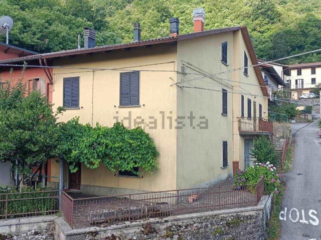 Villetta indipendente in vendita di 254 m² in Via Roncobilaccio, 94