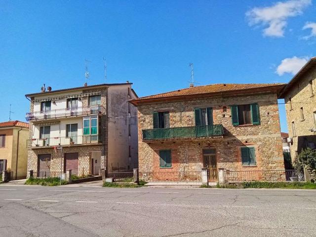 Villetta indipendente in vendita di 254 m² in Località ponte alla Chiassa, 73