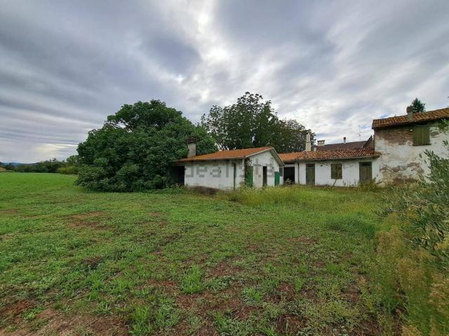 Villetta indipendente in vendita di 255 m²
