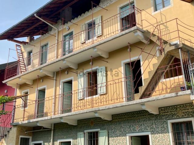 Villetta indipendente in vendita di 255 m² in Via Caduti Libertà, 175