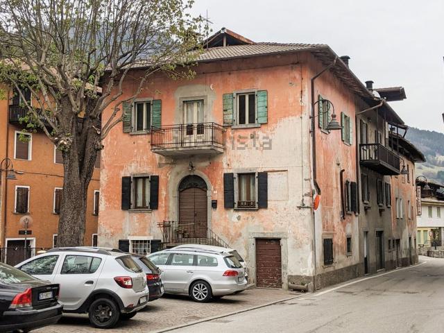 Villetta indipendente in vendita di 255 m² in Via vittorio emanuele, 1