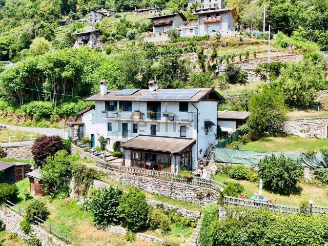 Villetta indipendente in vendita di 255 m² in Frazione San Biagio, 26