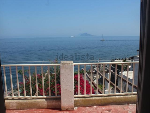 Villetta indipendente in vendita di 255 m² in Località acquacalda