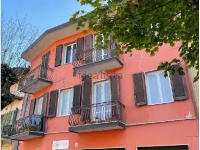 Villetta indipendente in vendita di 255 m² in Piazza V. Emanuele II