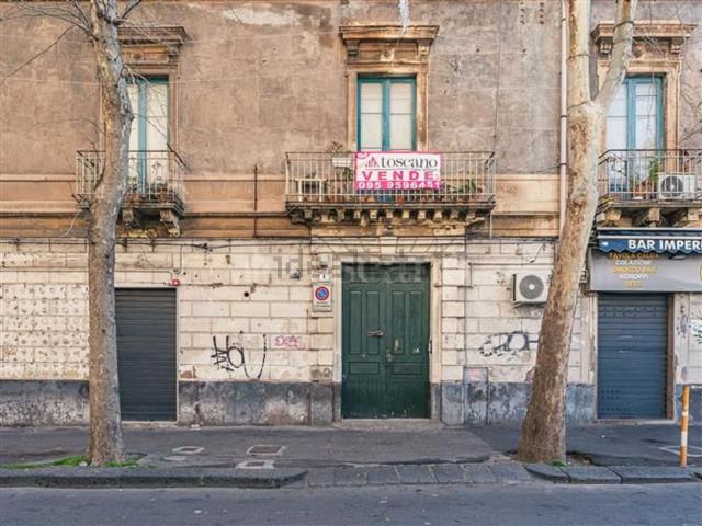 Villetta indipendente in vendita di 256 m² in Via Lago di Nicito