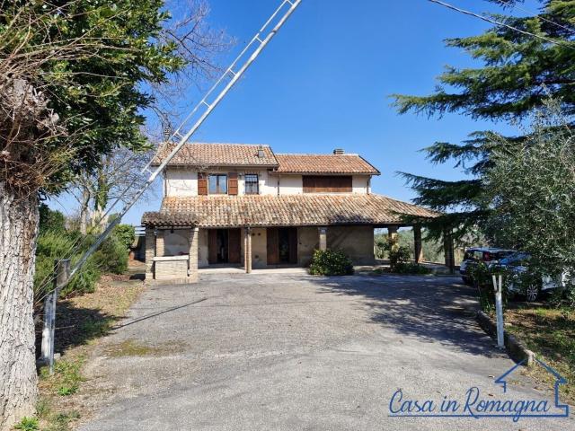 Villetta indipendente in vendita di 257 m² in Via delle Vigne
