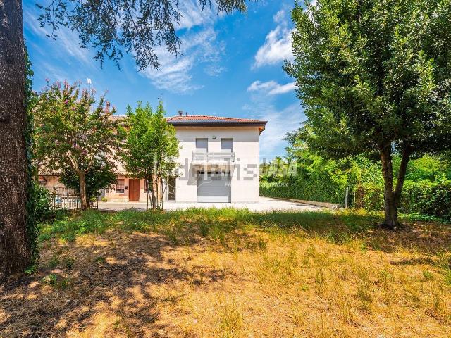 Villetta indipendente in vendita di 258 m² in Via Canale, 9