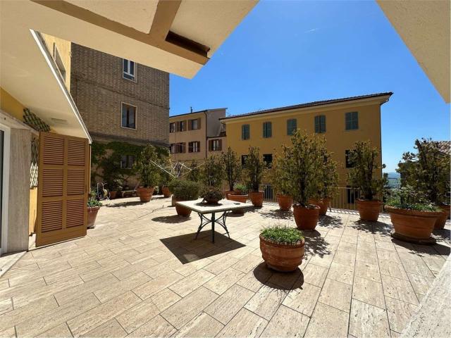 Villetta indipendente in vendita di 258 m² in Via Marcelletta, 18