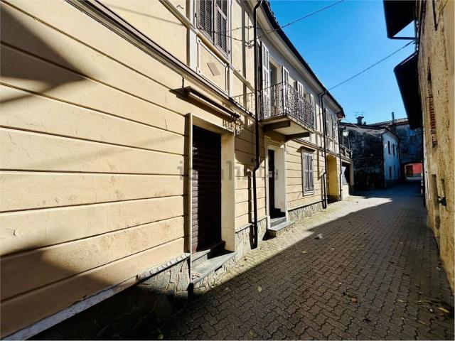 Villetta indipendente in vendita di 258 m² in Via Valfredi, 8