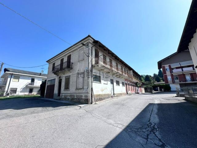 Villetta indipendente in vendita di 259 m² in Via Camillo Benso Conte di Cavour, 21
