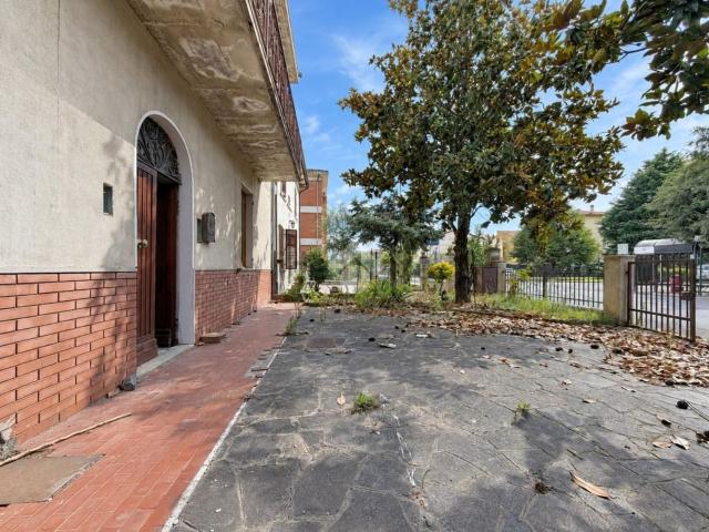 Villetta indipendente in vendita di 259 m² in Via Fiorentina, 476
