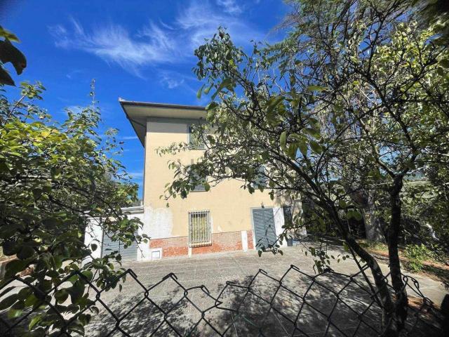 Villetta indipendente in vendita di 259 m² in Via Poggio alla Casina
