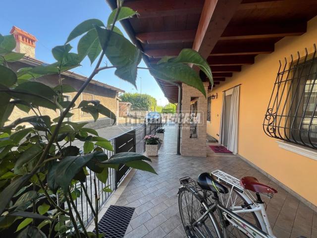 Villetta indipendente in vendita di 260 m²