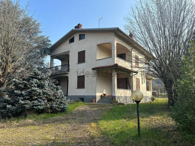 Villetta indipendente in vendita di 260 m²