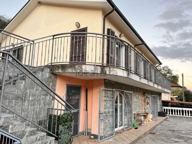 Villetta indipendente in vendita di 260 m²
