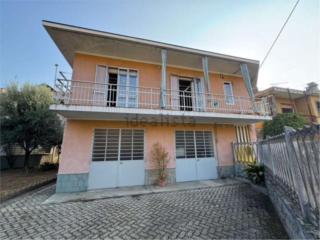 Villetta indipendente in vendita di 260 m²