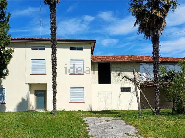 Villetta indipendente in vendita di 260 m²
