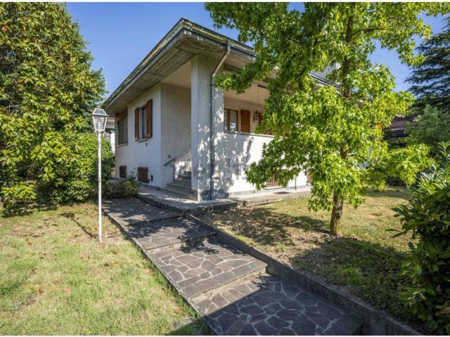 Villetta indipendente in vendita di 260 m²
