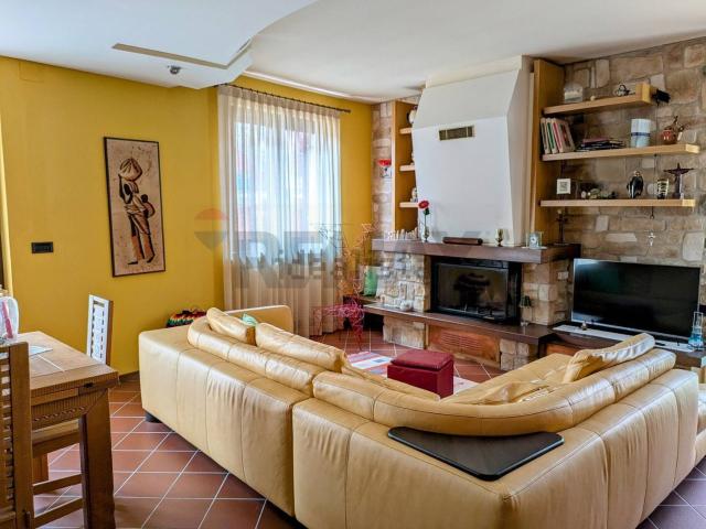 Villetta indipendente in vendita di 260 m²