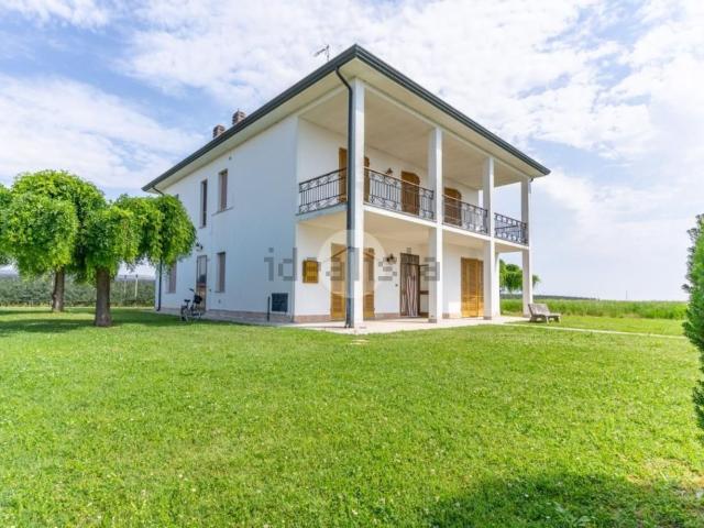 Villetta indipendente in vendita di 260 m² in Via Codiferro Alto, 25