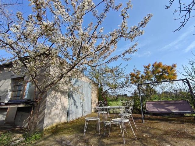 Villetta indipendente in vendita di 260 m² in Via Breccia