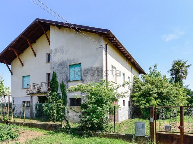 Villetta indipendente in vendita di 260 m² in Via Brella, 6