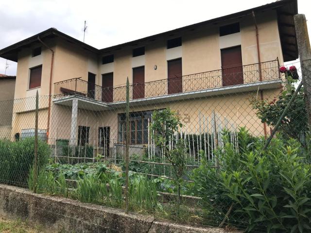 Villetta indipendente in vendita di 260 m² in Via Gallo, 19