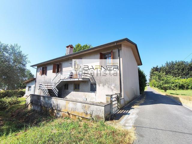 Villetta indipendente in vendita di 260 m² in Via del Menni, 181