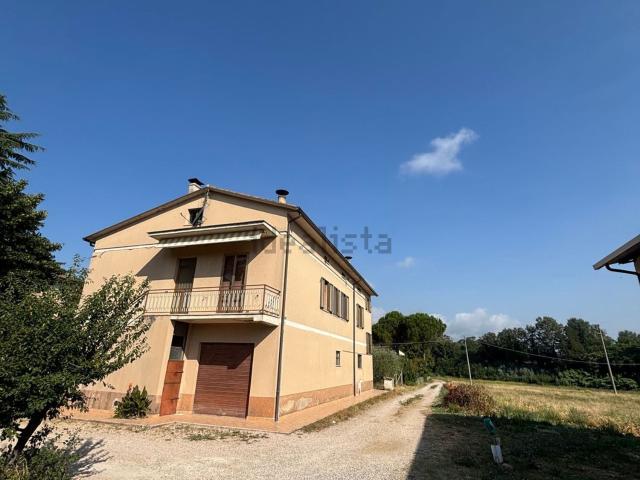Villetta indipendente in vendita di 260 m² in Via della Valtiera
