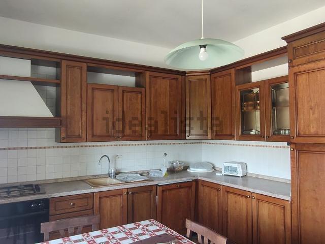 Villetta indipendente in vendita di 260 m² in Via J. Strauss